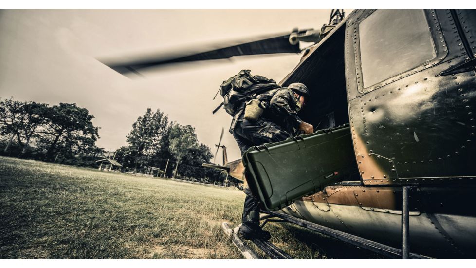 Nanuk 995 Rifle Protective Hard Case, w/ 3-Part Foam Insert, Olive, 995S-011OL-0A0