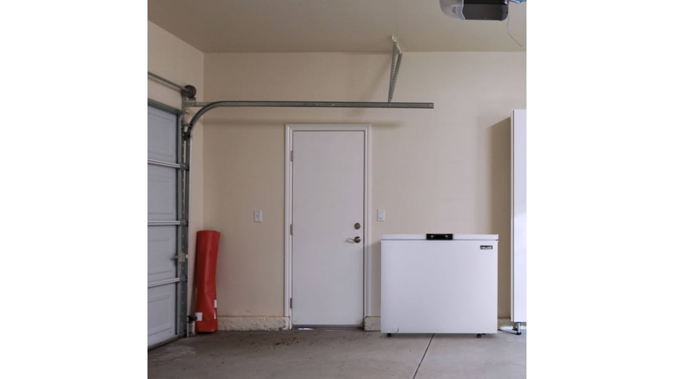 NewAir 6.7 Cu. Ft. Compact Chest Freezer, Grey, NFT070GA00