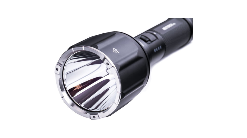 Nextorch P82 LED Flashlight