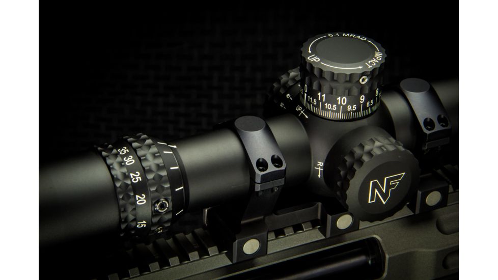 NightForce ATACR, 7, 35x56mm F1