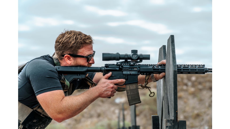 NightForce NX6 1-6x24mm F1 30mm Tube Rifle Scope, First Focal Plane