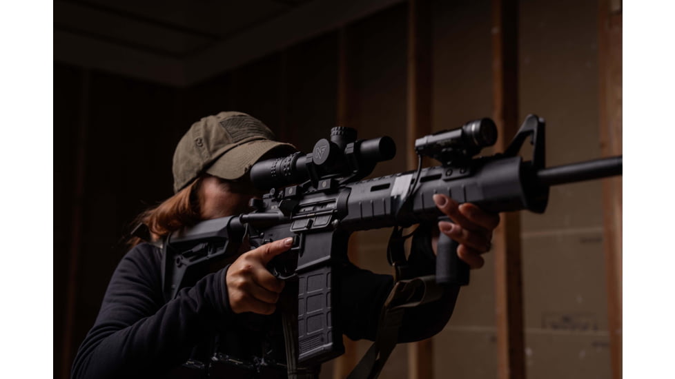 NightForce NX6 1-6x24mm F1 30mm Tube Rifle Scope, First Focal Plane