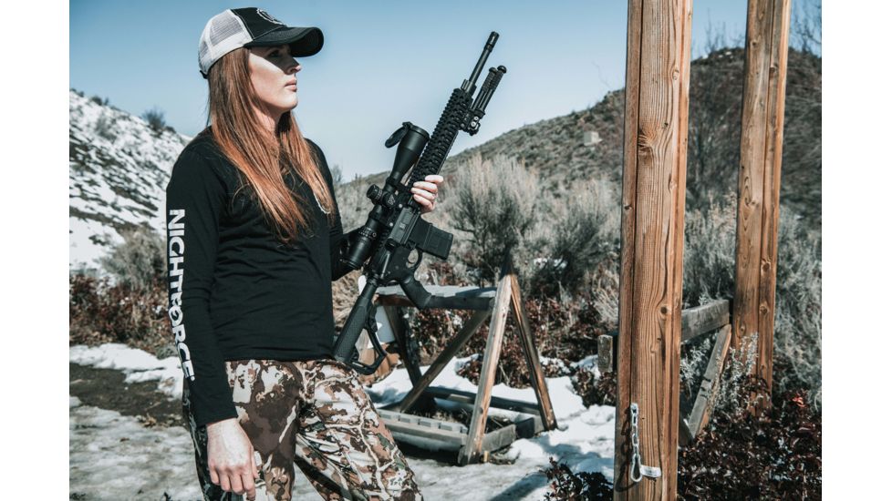 NightForce NX8 Rifle Scope, 4-32x50mm, First Focal Plane, .250 MOA, MOAR Reticle, Black, C624