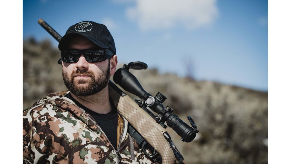 NightForce NX8 Rifle Scope, 4-32x50mm, First Focal Plane, .250 MOA, MOAR Reticle, Black, C624