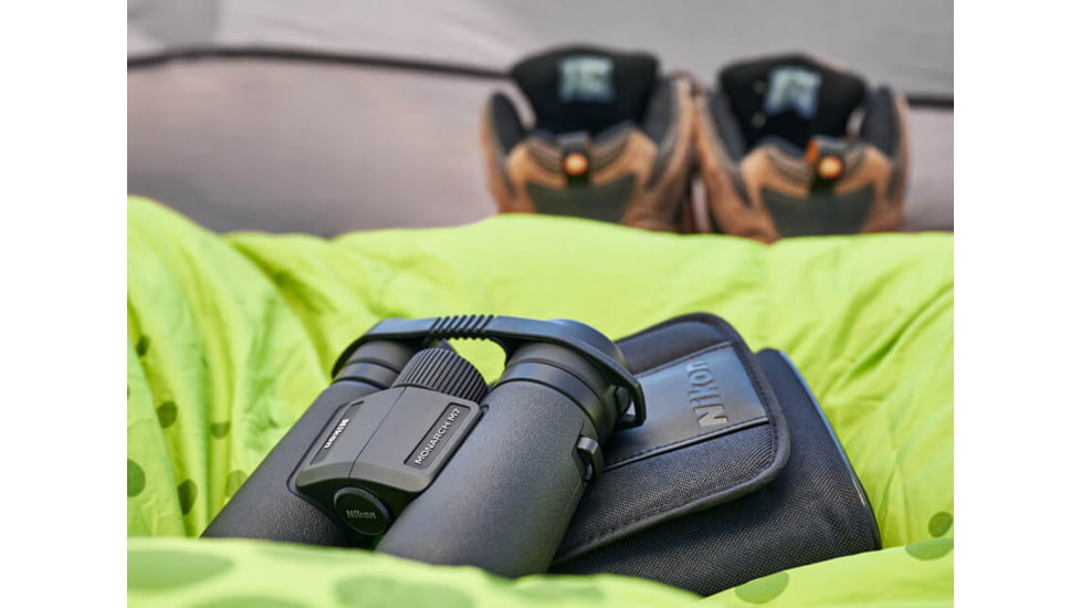 Nikon M7 8 x 42 Roof Prism Binoculars, Black, 16765