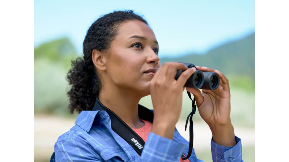Nikon M7 8 x 42 Roof Prism Binoculars, Black, 16765
