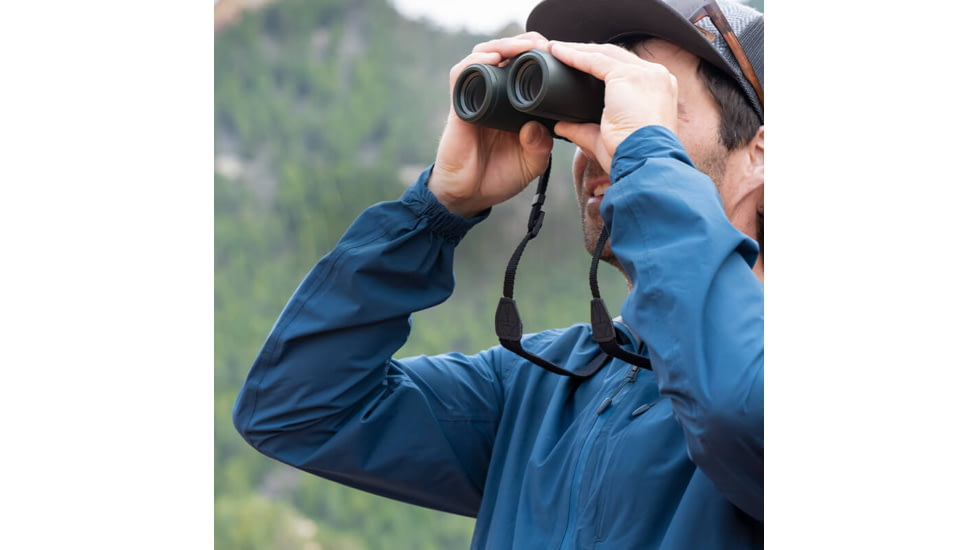 Nikon PROSTAFF P7 8x30mm Binocular, Roof Prism, Black, 16770