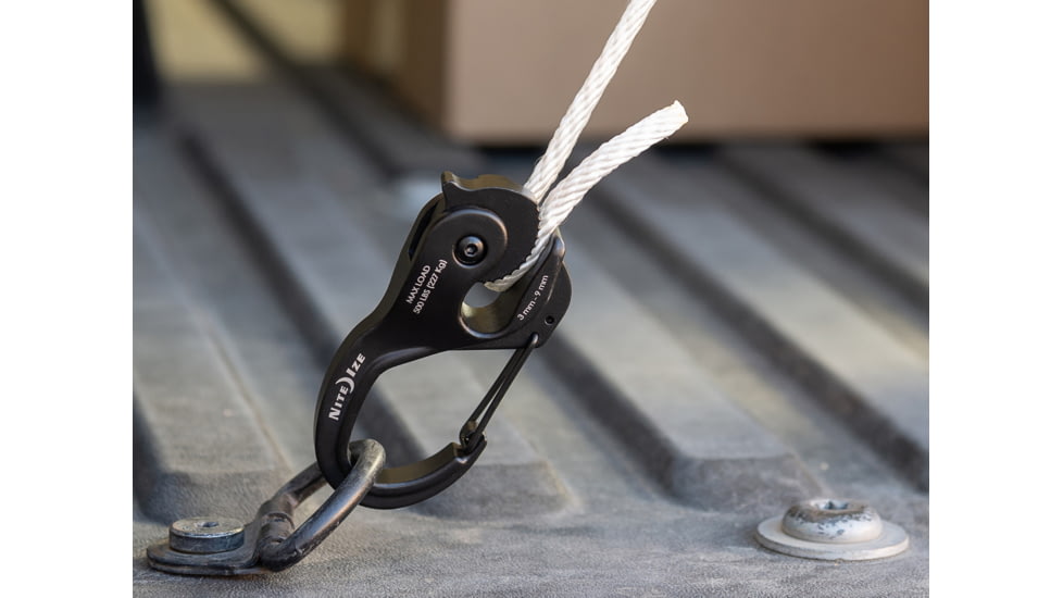 Nite Ize Camjam Xt Large Aluminum Rope Tightener W/ 10 Rope - NCJLA-02-R3