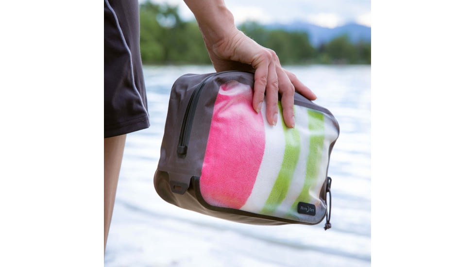 Nite Ize Runoff Waterproof Packing Cube - ROCM-09-R8