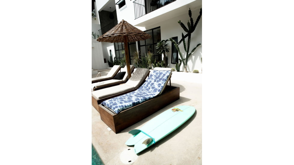 Nomadix Original Towel, Agua Blue, One Size, NM-AGUA-101