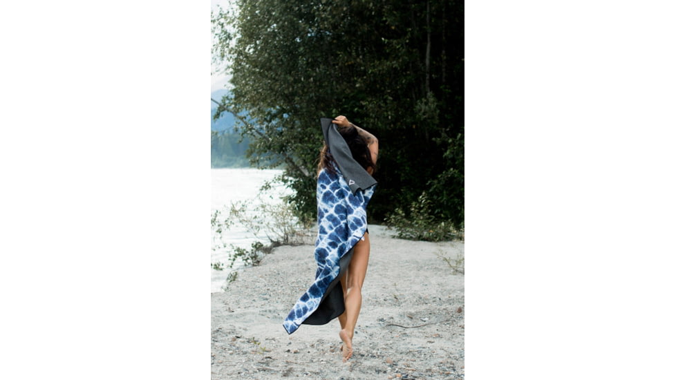 Nomadix Original Towel, Agua Blue, One Size, NM-AGUA-101