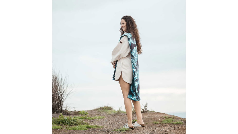 Nomadix Original Towel, Banana Leaf Blue, 30in x 72.5in, NM-FIDL-103