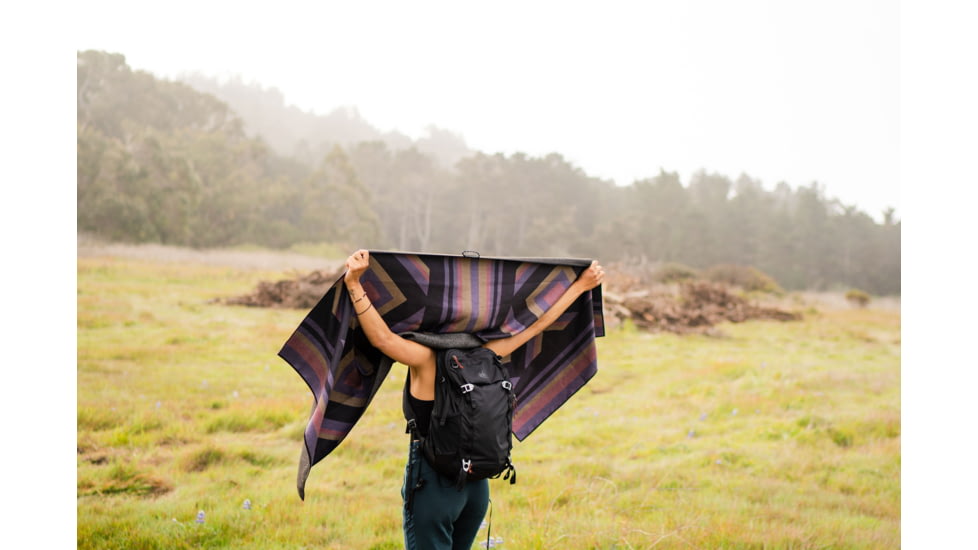 Nomadix Original Towel, Carlsbad Midnight Moss, One Size, NM-CARL-102