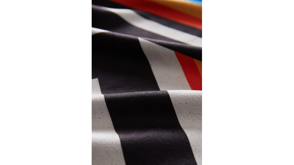 Nomadix Original Towel, Carlsbad, One Size, NM-CARL-101