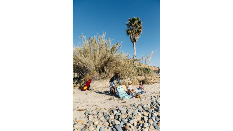 Nomadix Original Towel, Cascades High Alpine, One Size, NM-CASC-101