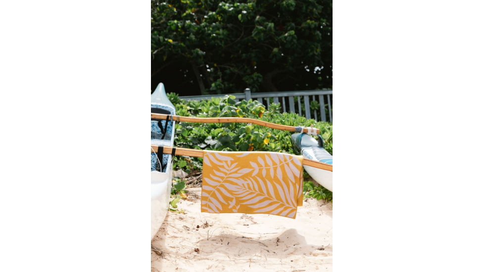 Nomadix Original Towel, Leaf Me Alone Green, One Size, NM-LFAL-101