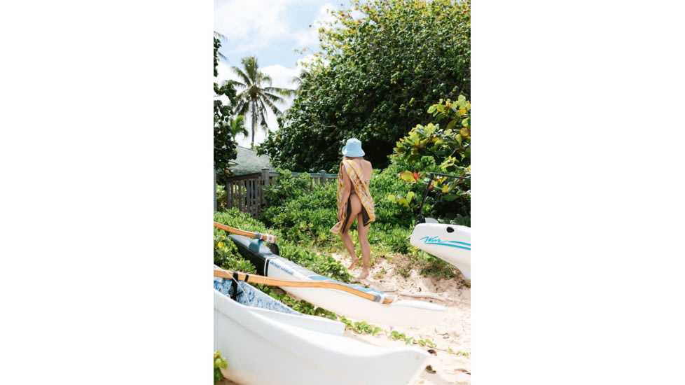 Nomadix Original Towel, Leaf Me Alone Green, One Size, NM-LFAL-101