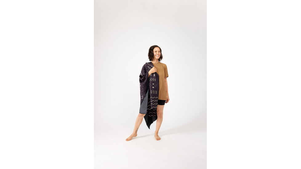 Nomadix Original Towel, Mud Cloth, One Size, NM-AFRI-101