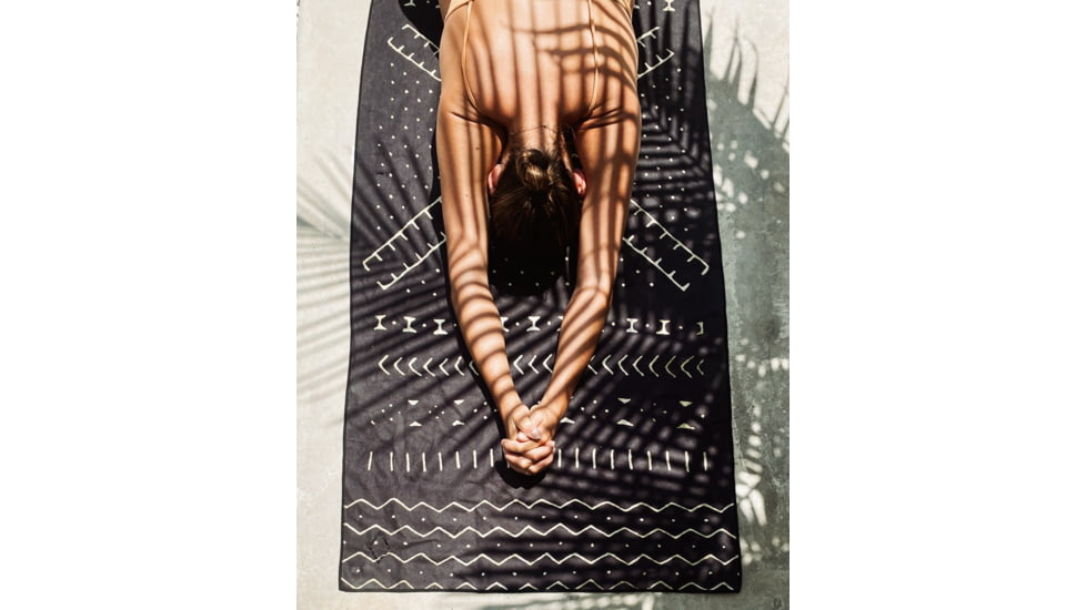 Nomadix Original Towel, Mud Cloth, One Size, NM-AFRI-101