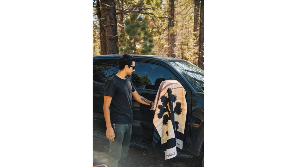 Nomadix Original Towel, National Parks - Joshua Tree, One Size, NM-JOSH-101