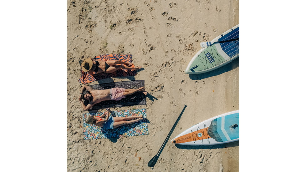 Nomadix Original Towel, Spring Flowers, 30in x 72.5in, NM-SPRI-101