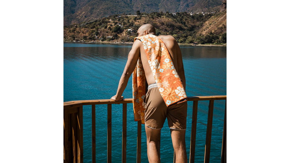 Nomadix Original Towels, Hula Orange, NM-HULA-101