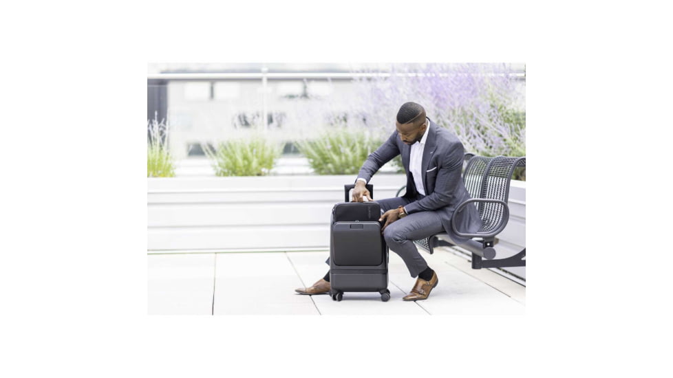 NOMATIC Carry-on Pro, Black, RLCP00-BLK-01