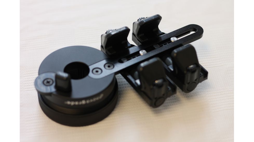 Novagrade Phone Adapter - Double Gripper, Black, Small PA-2200-01