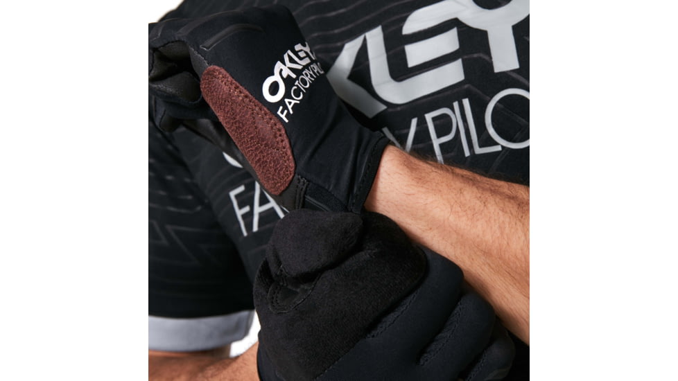 Oakley All Conditions Gloves - Mens, Blackout, Medium, FOS900592-02E-M