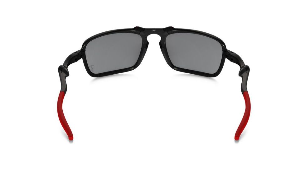 Oakley Badman Sunglasses Dark Carbon Frame, Black Iridium Polarized Lens-OO6020-07