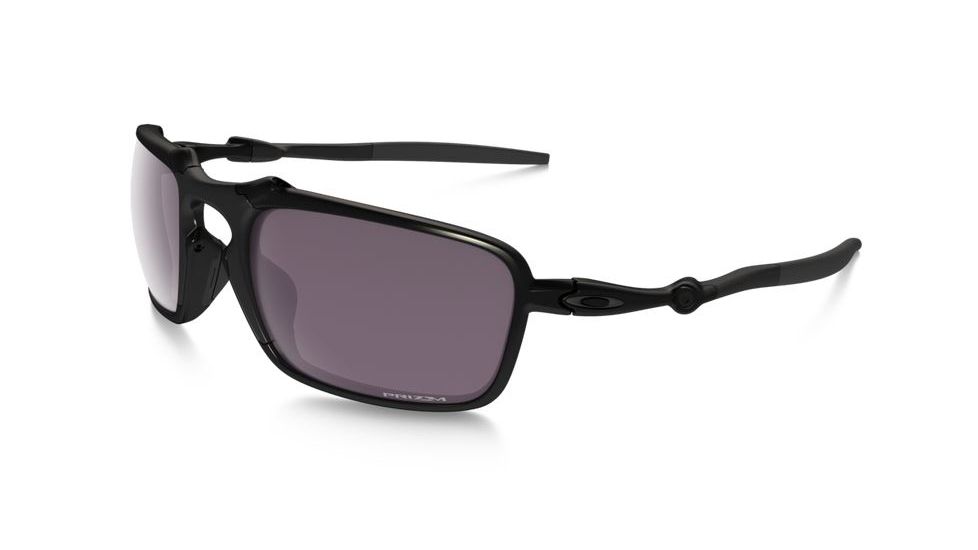 Oakley Badman Sunglasses Dark Carbon Frame, Prizm Daily Polarized Lens-OO6020-06