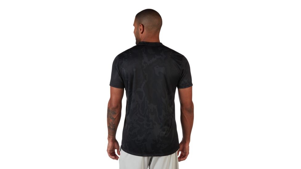 Oakley Base Short Sleeve - Mens, Blackout Topo Map, Extra Small, 434006-0A1-XS