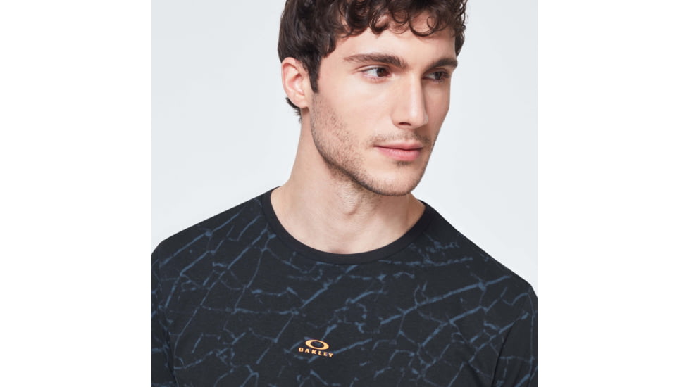 Oakley Broken Glass Short Sleeve Tee - Mens, Black Glass Print, Large, FOA400048-94T-L