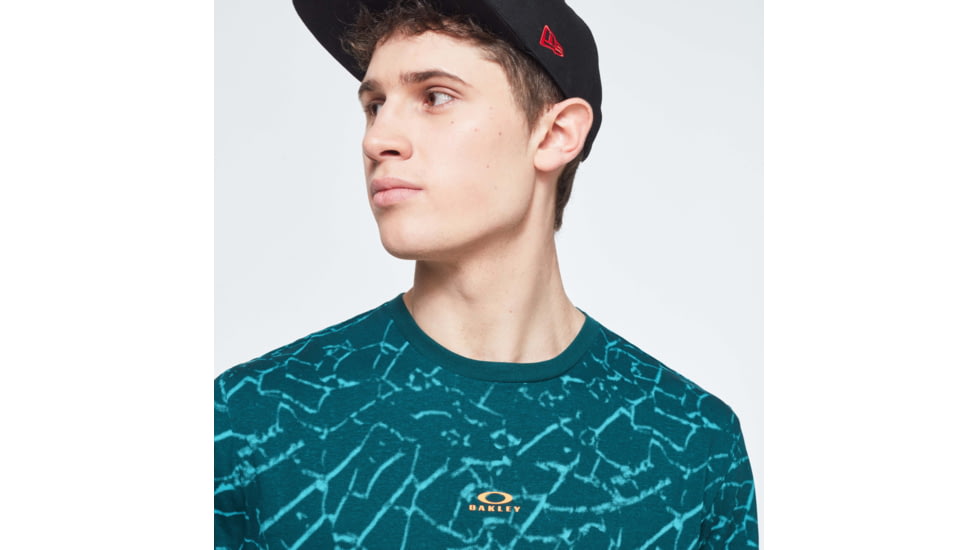 Oakley Broken Glass Short Sleeve Tee - Mens, Green Glass Print, Extra Large, FOA400048-94D-XL