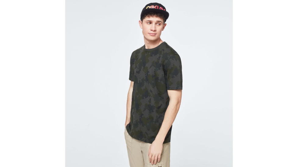 Oakley Cadpat Camo Short Sleeve Tee - Mens, Cadpat Dark Brush Camo P, Extra Large, FOA400039-95D-XL