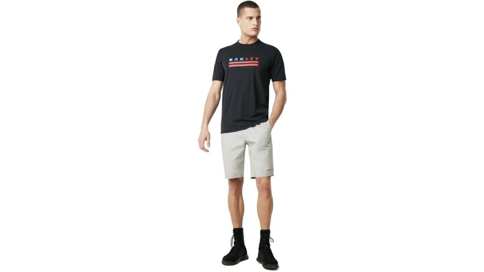 Oakley California Short Sleeve Tee - Mens, Blackout, Medium, 457772-02E-M