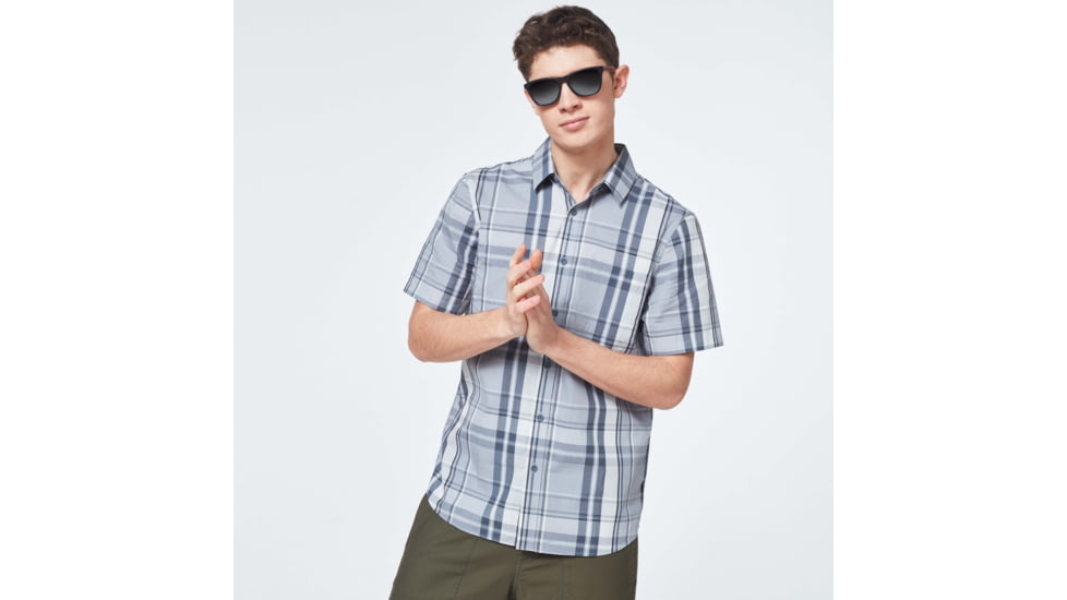 Oakley Checked Woven Short Sleeve Shirt - Mens, Grey Check, Large, FOA400030-97Y-L