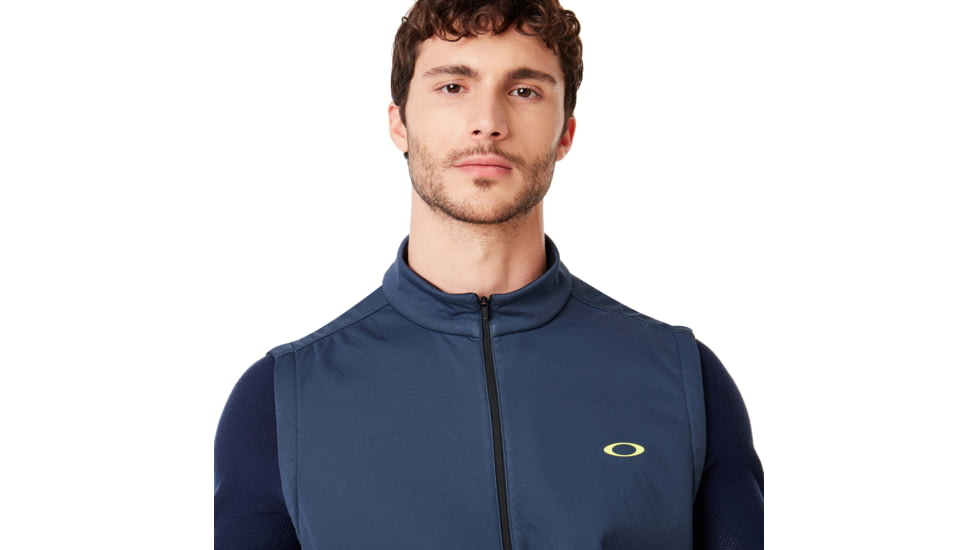 Oakley Engineered Softshell Vest - Mens, Foggy Blue, Extra Large, 412772-6FB-XL