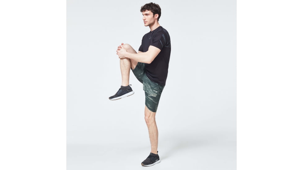 Oakley Enhance Mobility Shorts - Mens, Green Print, Large, FOA400171-78Y-L