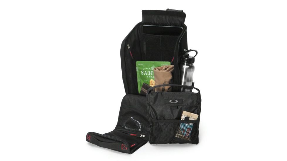 Oakley Extractor Sling Pack, Black 92870-001