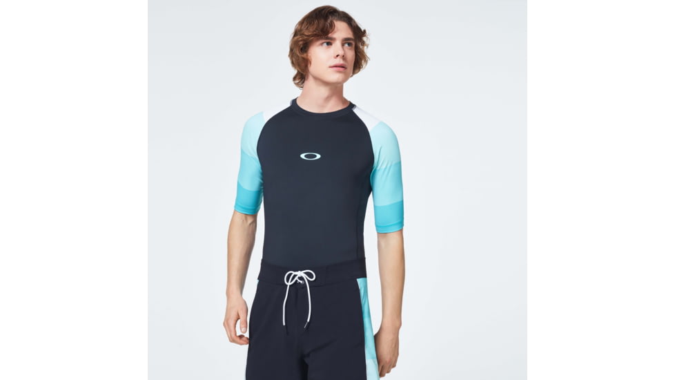 Oakley Grad Stripes Short Sleeve Rashguard T-Shirt - Mens, Blackout, Small, FOA400102-02E-S