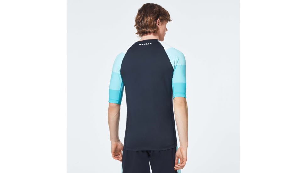 Oakley Grad Stripes Short Sleeve Rashguard T-Shirt - Mens, Blackout, Small, FOA400102-02E-S