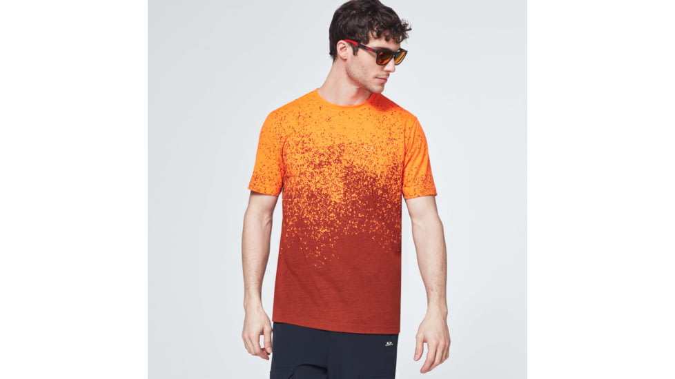Oakley Gradient Spray Short Sleeve Tee - Mens, Gradient Orange Print, Extra Large, FOA400062-99T-XL