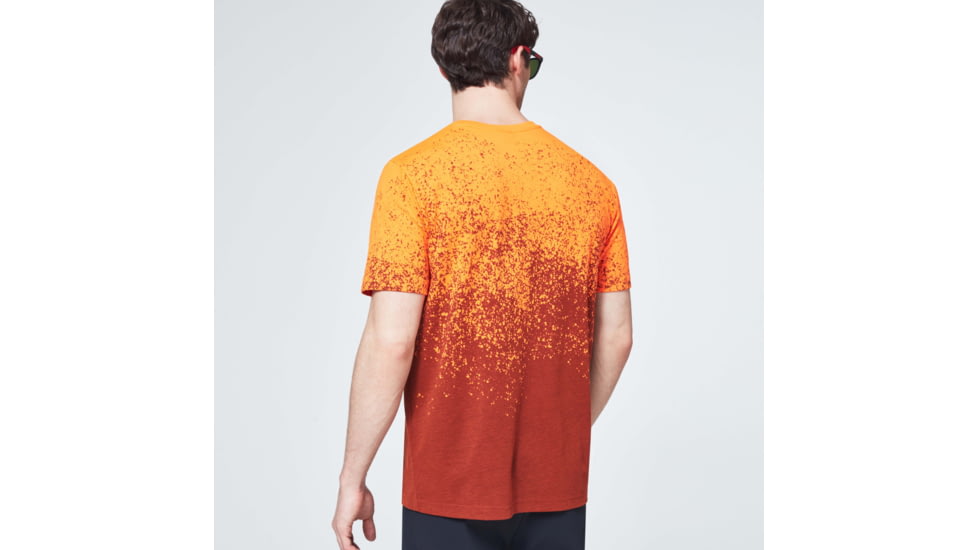Oakley Gradient Spray Short Sleeve Tee - Mens, Gradient Orange Print, Extra Large, FOA400062-99T-XL