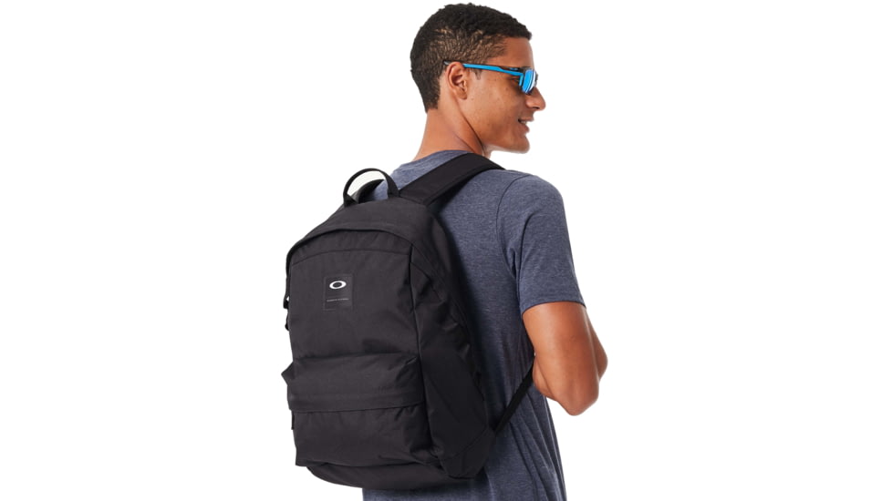 Oakley Holbrook 20L Backpack - Mens, Blackout, One Size, 921013-02E-U