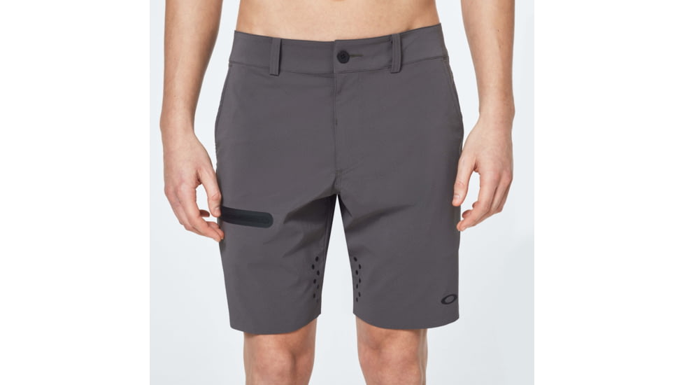 Oakley Hybrid Taped Short 21in - Mens, New Dark Brush, 38, FOA400122-86L-38