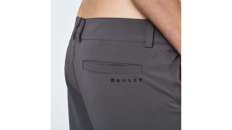 Oakley Hybrid Taped Short 21in - Mens, New Dark Brush, 38, FOA400122-86L-38