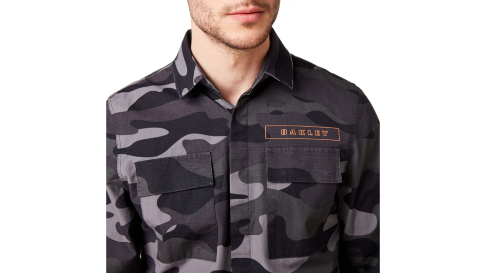 Oakley Icon Cargo Shirt - Mens, Grey Camouflage, Medium, 401929-98C-M