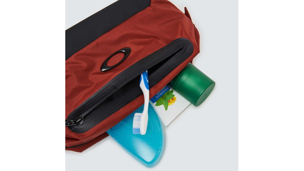 Oakley Outdoor Beauty Case - Mens, Brick, One Size, FOS900032-407-U