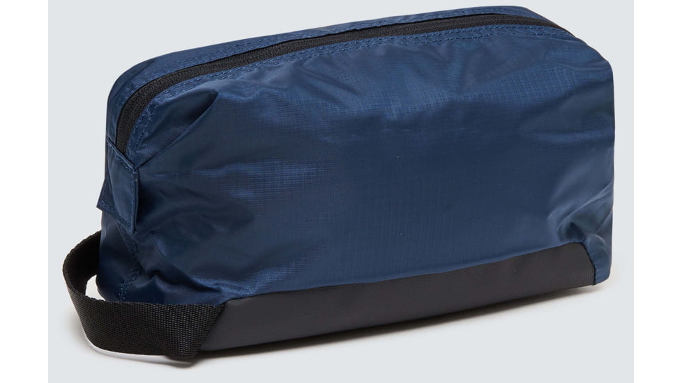 Oakley Outdoor Beauty Case - Mens, Universal Blue, One Size, FOS900032-6ZZ-U